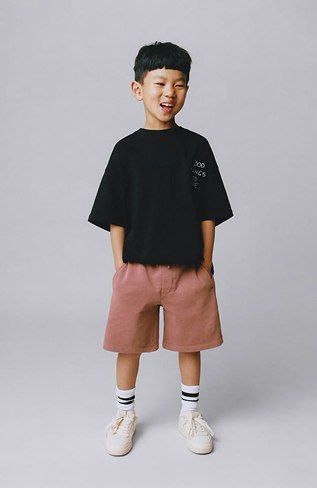Kids’ Oversized Black T-Shirt & Casual Shorts Set